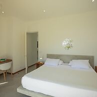 Adeluna Luxury Ocean View Villas