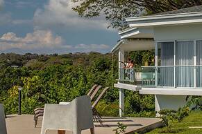 Adeluna Luxury Ocean View Villas