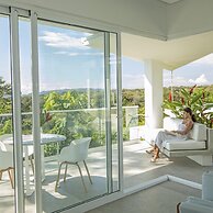 Adeluna Luxury Ocean View Villas