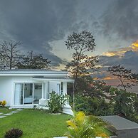 Adeluna Luxury Ocean View Villas