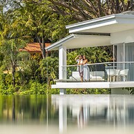 Adeluna Luxury Ocean View Villas