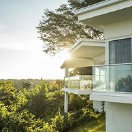 Adeluna Luxury Ocean View Villas