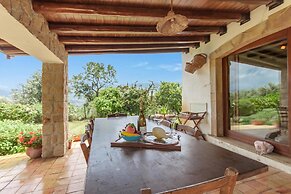 Villa Olmo With Private Pool
