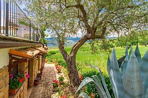 Villa Olmo With Private Pool
