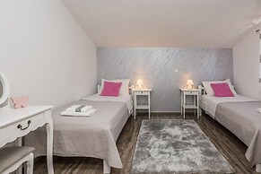 Villa M M Zadarvillas