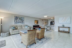 445 Amelia By The Sea 3 Bedroom Condo by RedAwning