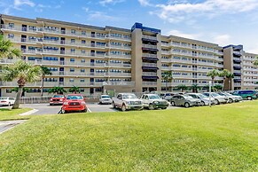 445 Amelia By The Sea 3 Bedroom Condo by RedAwning