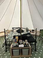 Crooked Oaks Bell Tent Glamping in North Devon