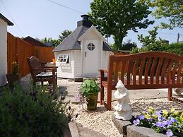 Beautiful 2-bed Apartment in Inverkip Great Garden