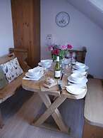 Beautiful 2-bed Apartment in Inverkip Great Garden