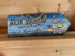 Beautiful 2-bed Apartment in Inverkip Great Garden