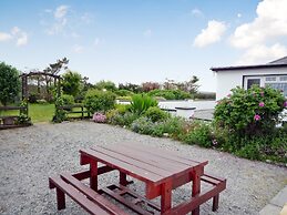 Mountain View Holiday Home
