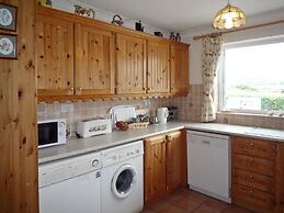 Mountain View Holiday Home