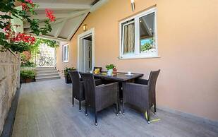 Luxury House Anita in old Town Cavtat-beachfront