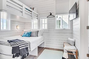 Isle of Dogs 205 Fiv-b