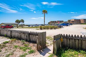 Butler Beach Bungalow