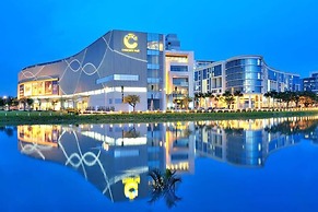 Modern 3 Bed Apartment in Ho Chí Minh City