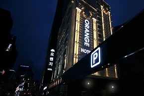 Orange Hotel