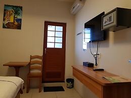 Caye Caulker Beach Hotel