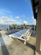 Caye Caulker Beach Hotel