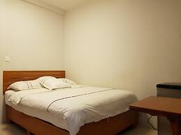 Caye Caulker Beach Hotel