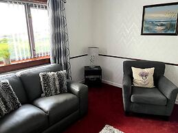 Immaculate 5 Bedroom House Outside Stornoway