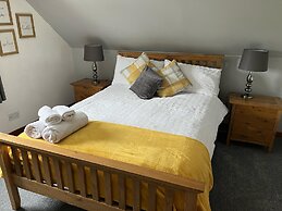 Immaculate 5 Bedroom House Outside Stornoway