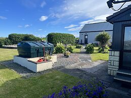 Immaculate 5 Bedroom House Outside Stornoway