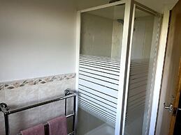 Immaculate 5 Bedroom House Outside Stornoway