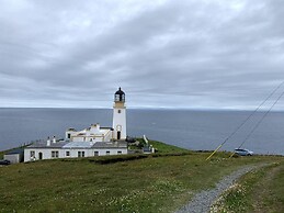 Immaculate 5 Bedroom House Outside Stornoway