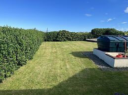 Immaculate 5 Bedroom House Outside Stornoway