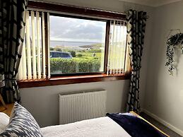 Immaculate 5 Bedroom House Outside Stornoway