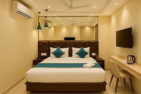 Hotel Leo Saffron