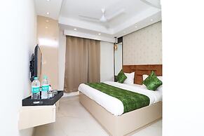 Hotel Leo Saffron