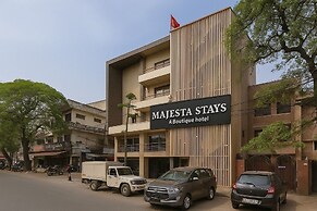 Hotel Leo Saffron
