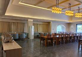 Nature Retreat Resorts