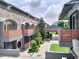 Nature Retreat Resorts