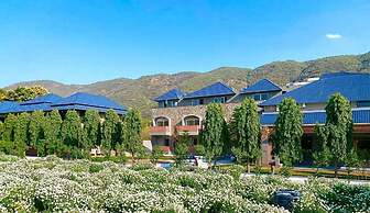 Nature Retreat Resorts