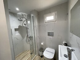 sea view apts & suites by pachiplex