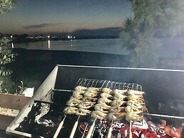 sea view apts & suites by pachiplex