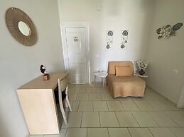 sea view apts & suites by pachiplex