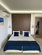 sea view apts & suites by pachiplex