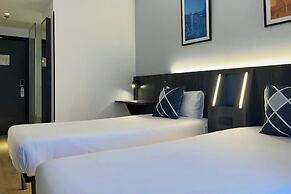 Four Points Flex by Sheraton Madrid Atocha