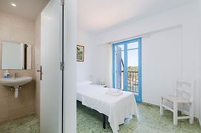 La Marina Cala Figuera