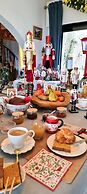 Loup Castel Boutique Hotel B&B