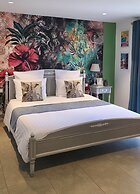 Loup Castel Boutique Hotel B&B