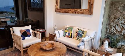 Loup Castel Boutique Hotel B&B