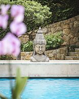 Loup Castel Boutique Hotel B&B