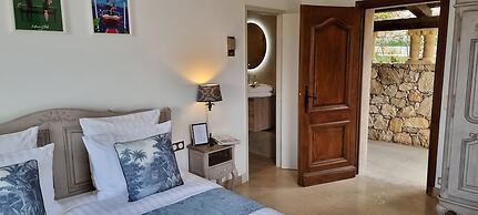 Loup Castel Boutique Hotel B&B