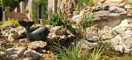 Loup Castel Boutique Hotel B&B